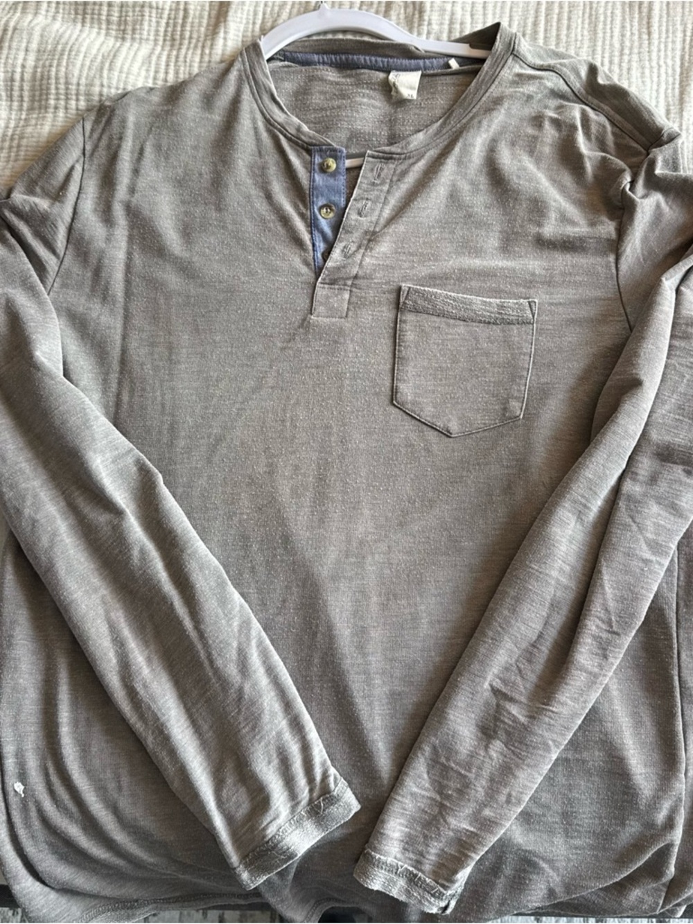 Sovereign Code Long-Sleeve Henley with Chest Pocket - Gray